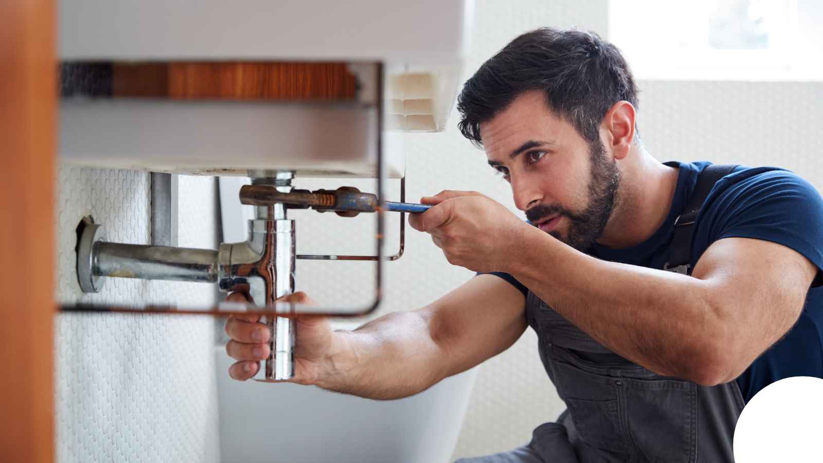 Locksmith in Los Angeles, CA — Los Angeles Storm Door Lock Repair